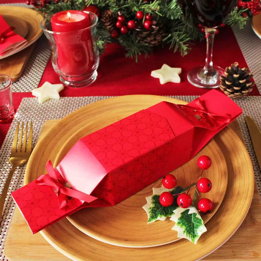 6 Reusable Party Crackers - Red Christmas design